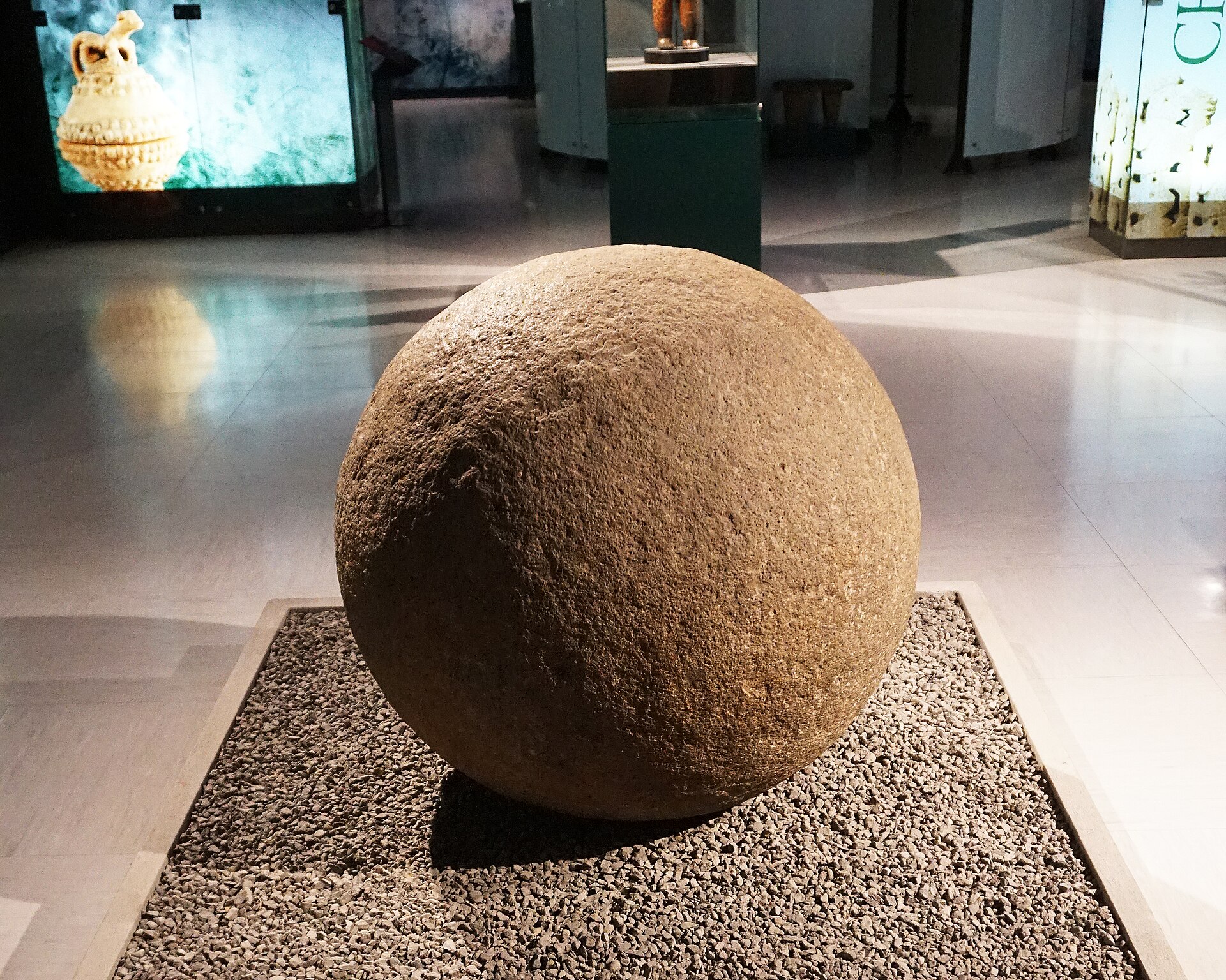Esferas del Diquís en el Museo del Jade, San José