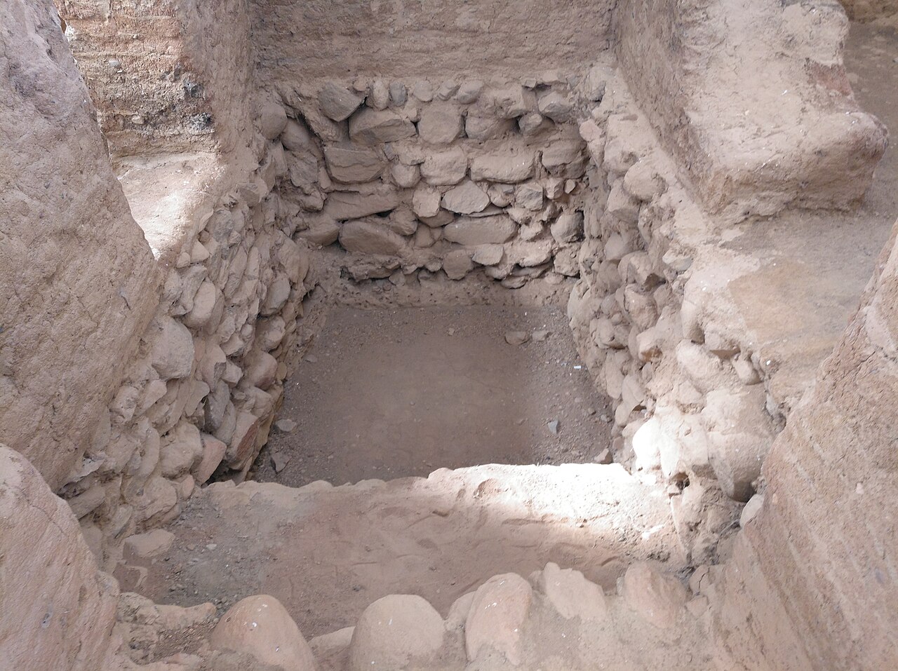 Yacimiento arqueolÃ³gico de Cancho Roano